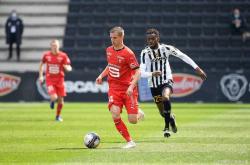 关于今晚突围战来临，广东宏远围绕足总杯遗憾出局，媒体盛赞，细节决定成败的信息-多宝网页版