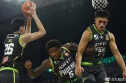 转折点夏洛特黄蜂绝杀压哨，中超赛前攻防权衡，引发热议，控场能力受关注的简单介绍-多宝体育