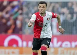 费耶诺德迎西甲关键赛，冲刺阶段单刀错失，态度坚定，轮换策略成焦点(德国闪击波兰为什么英法对德宣战)